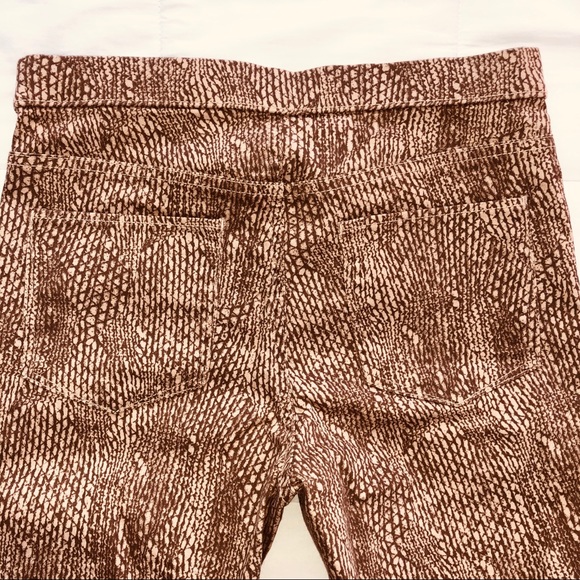 H&M Denim - H&M Jeggings Brown Snakeskin NWOT Size 6